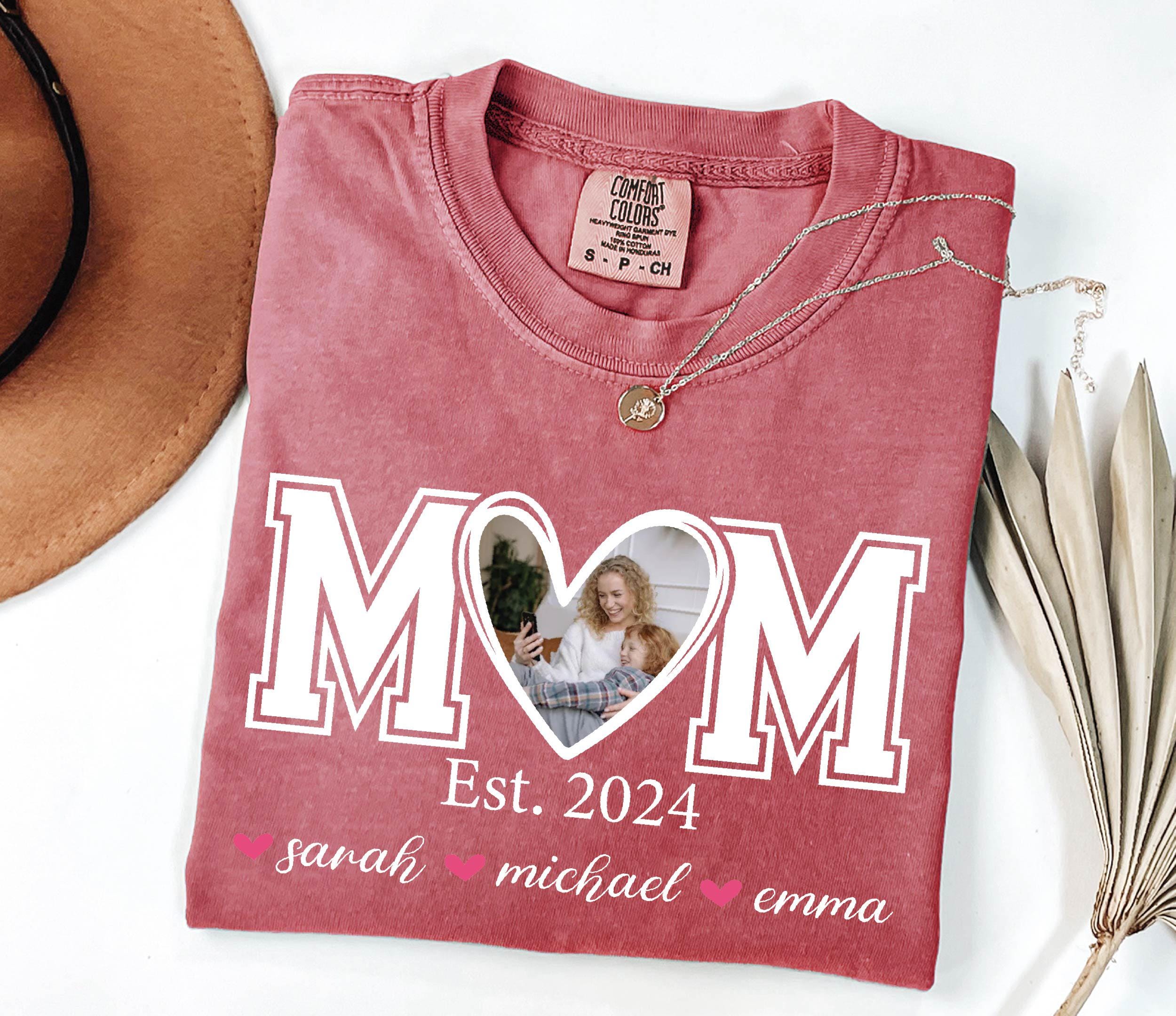 Personalized Mama Shirt with Kids Names, Custom Mom Photo Shirt, Custom Gift for Mom