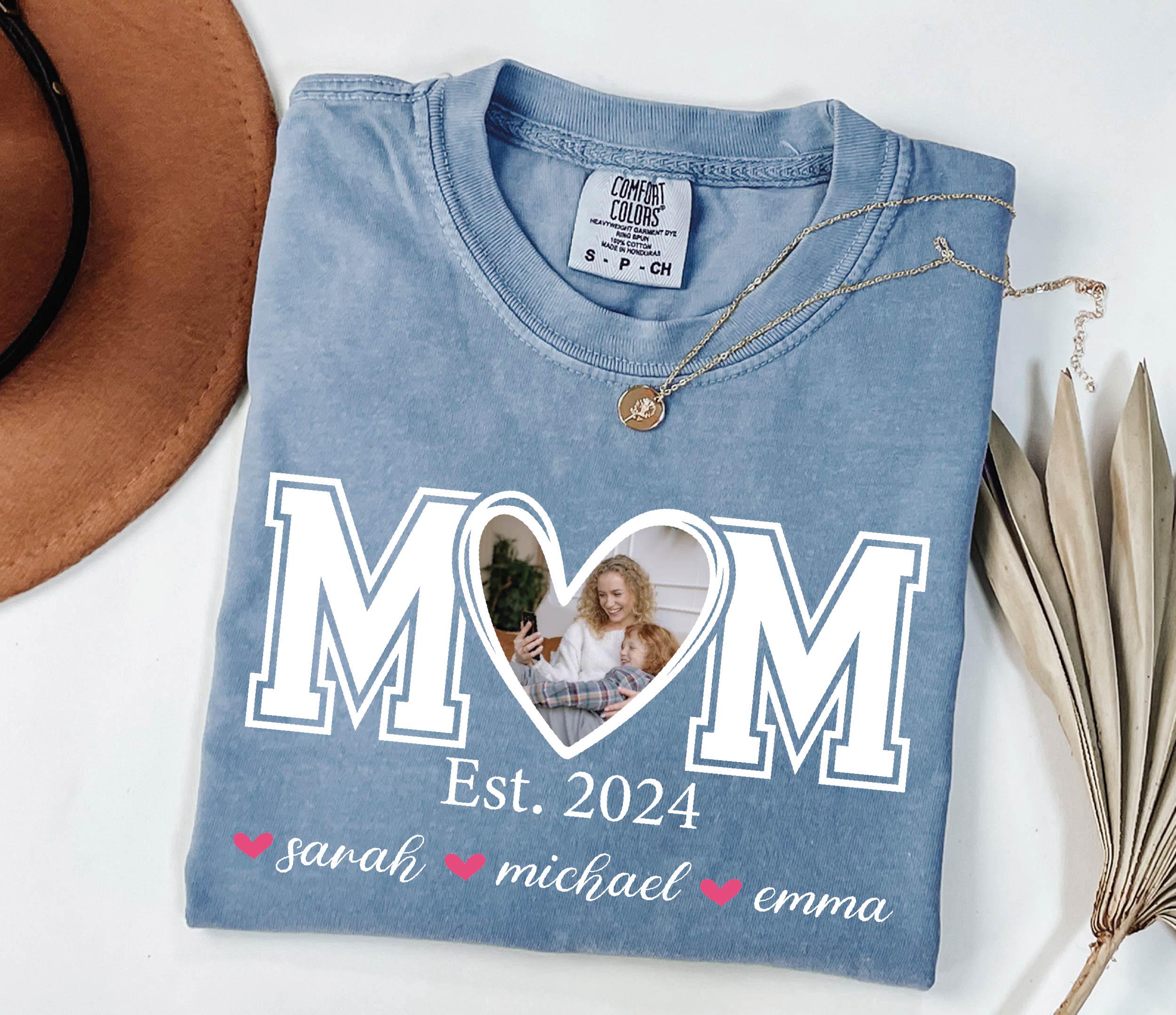 Personalized Mama Shirt with Kids Names, Custom Mom Photo Shirt, Custom Gift for Mom